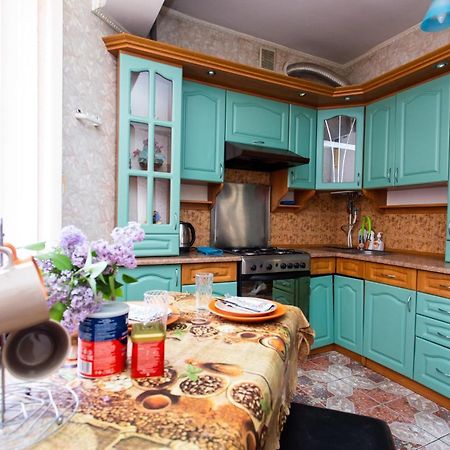 Прекрасная Квартира В Самом Центре Ternopil Bagian luar foto