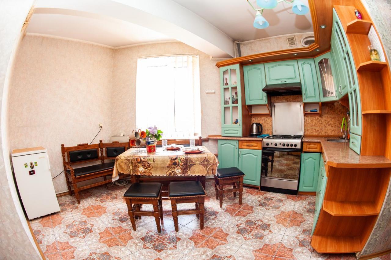 Прекрасная Квартира В Самом Центре Ternopil Bagian luar foto